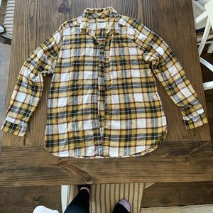 American Eagle Flannel 💛